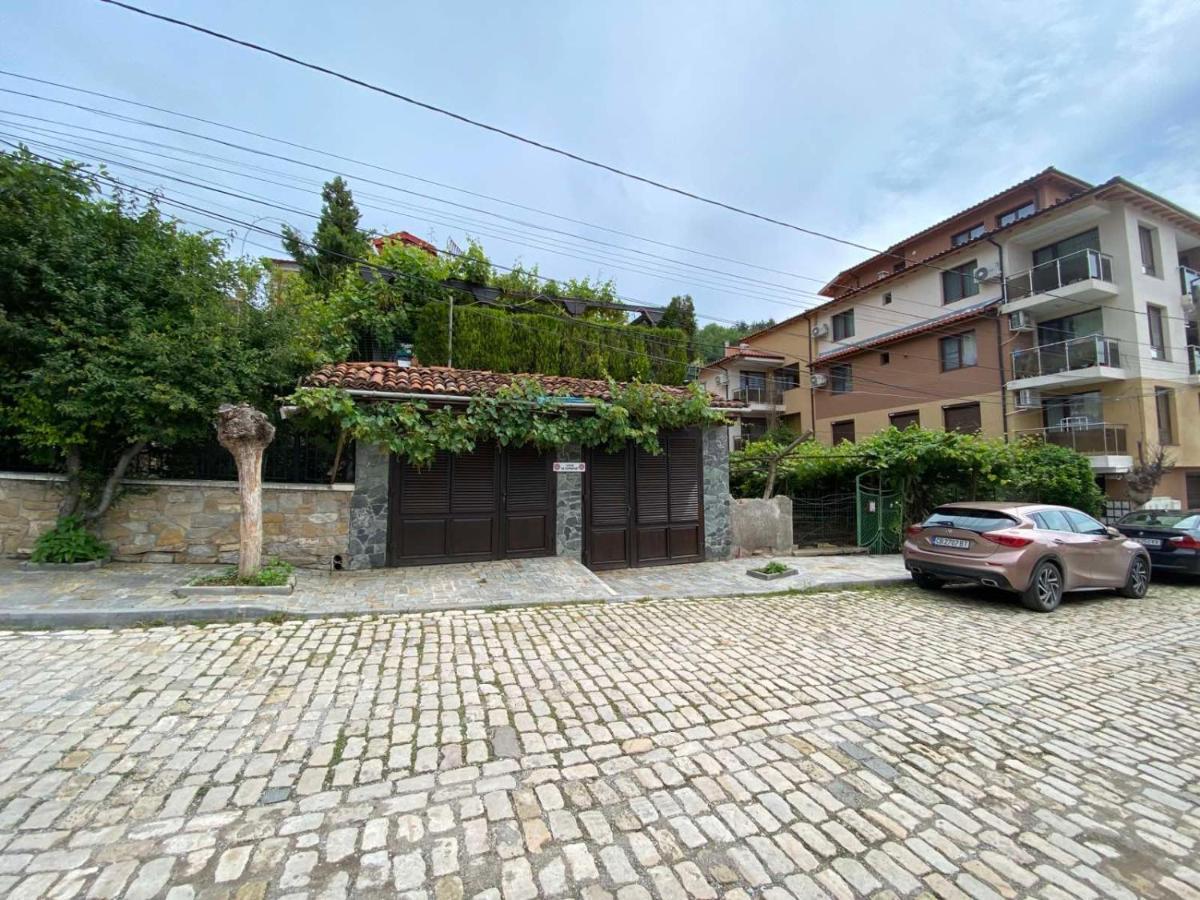 Coziness And Comfort In The Old Town Weliko Tarnowo Exterior foto